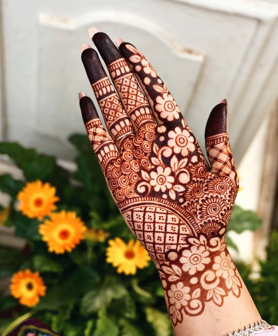 10 Latest Easy Front Hand Simple Mehndi Designs 2024-sonthuy.vn